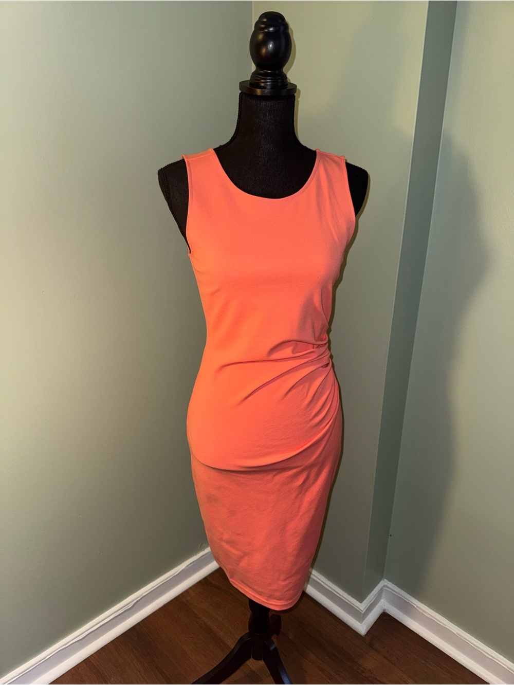 Kenneth Cole New York Coral Sleeveless Sheath Dress